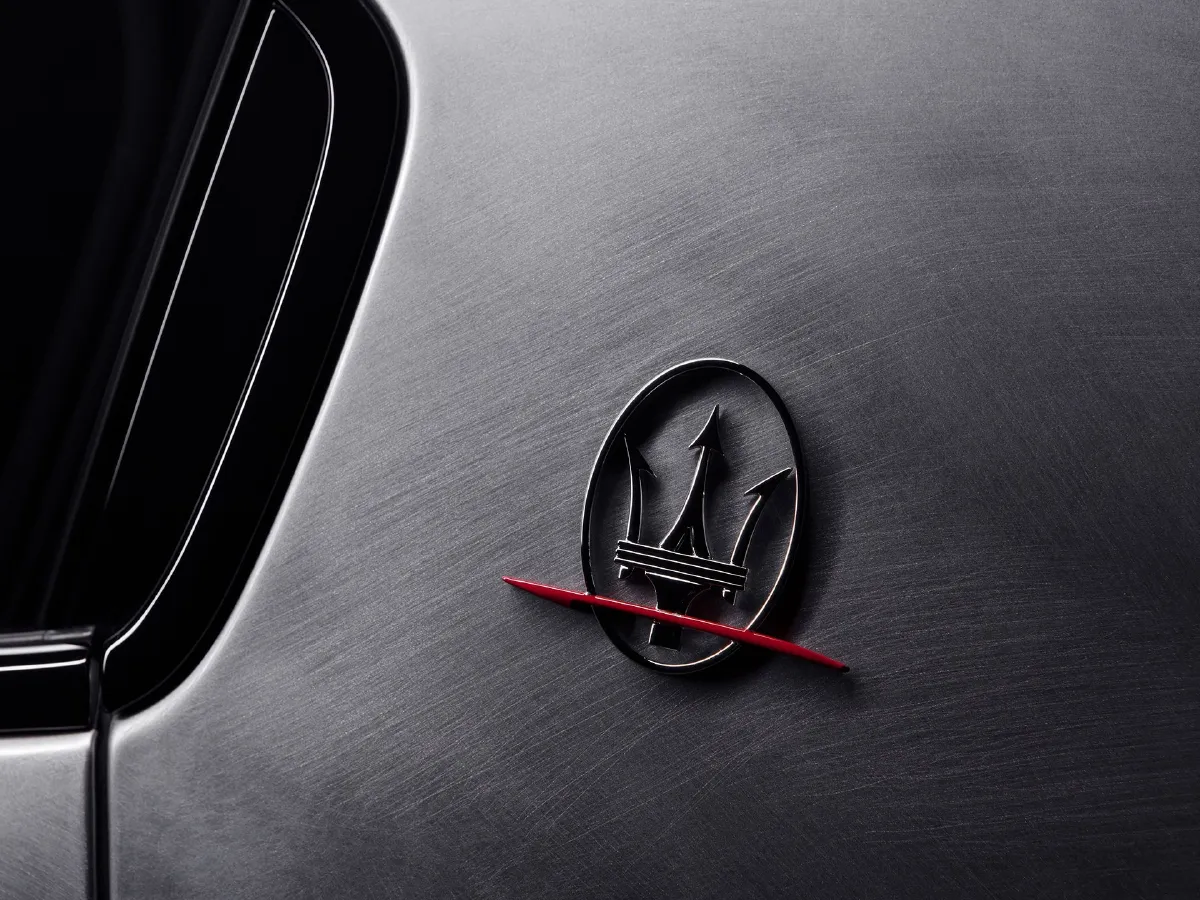 Maserati Ghibli,autocango,china used car exporter,china ev exporter,chinese used car exporter,chinese used ev exporter