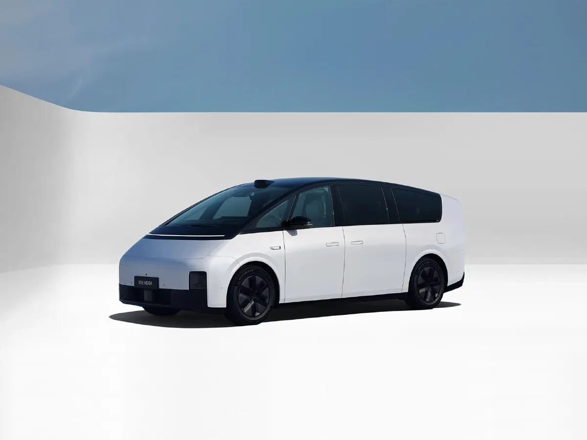 Li MEGA,autocango,china used car exporter,china ev exporter,chinese used car exporter,chinese used ev exporter