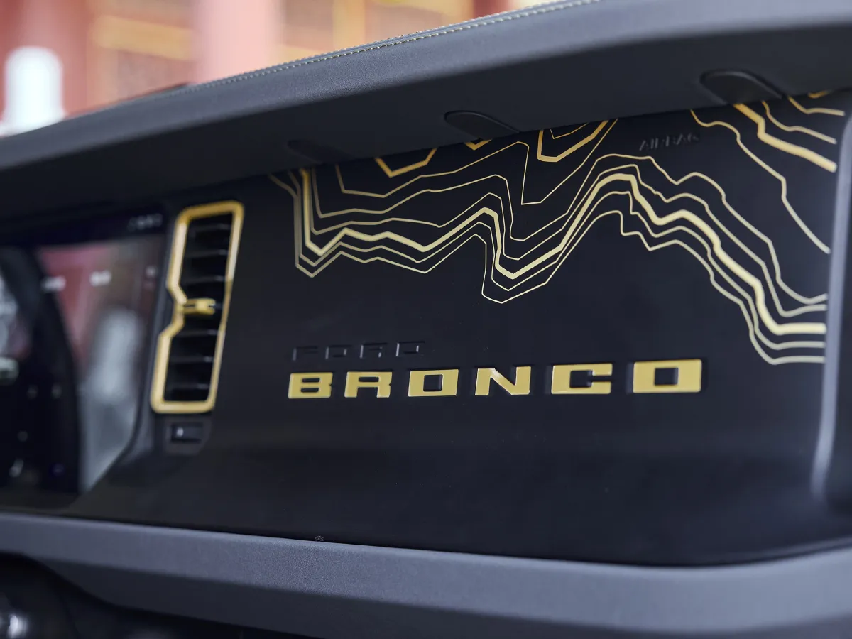 Ford Bronco,autocango,china used car exporter,china ev exporter,chinese used car exporter,chinese used ev exporter