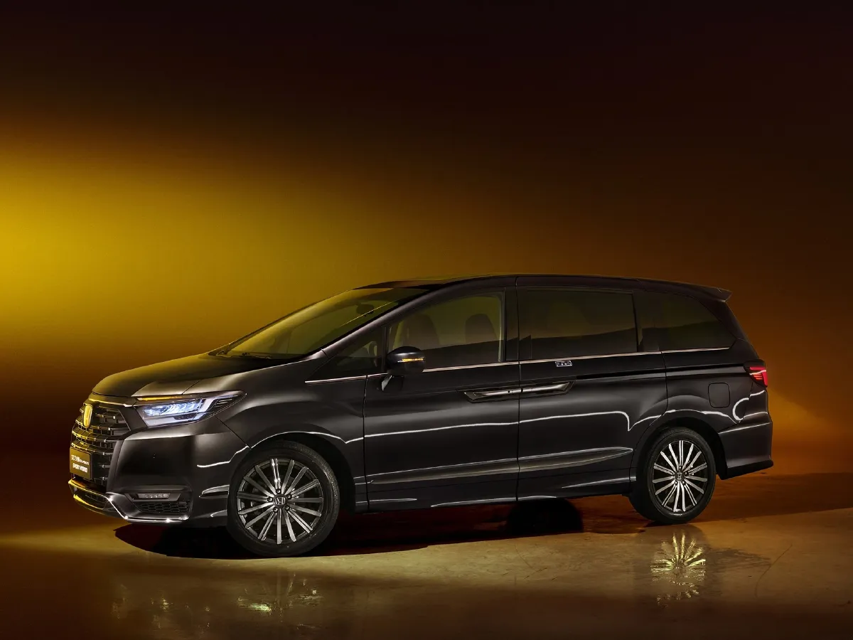 Honda Elysioin,autocango,china used car exporter,china ev exporter,chinese used car exporter,chinese used ev exporter