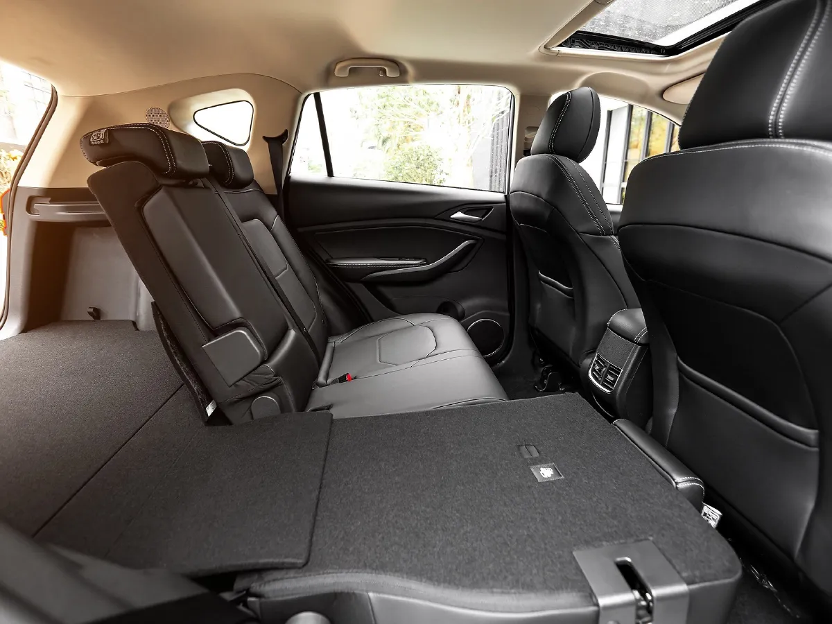 BYD Song,autocango,china used car exporter,china ev exporter,chinese used car exporter,chinese used ev exporter