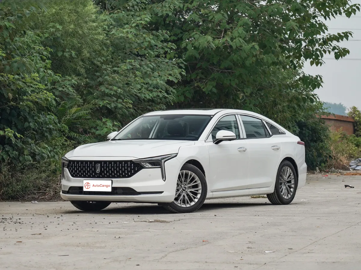 2023 Bestune B70 1.5T 169HP L4 7DCT,autocango,china used car exporter,china ev exporter,chinese used car exporter,chinese used ev exporter