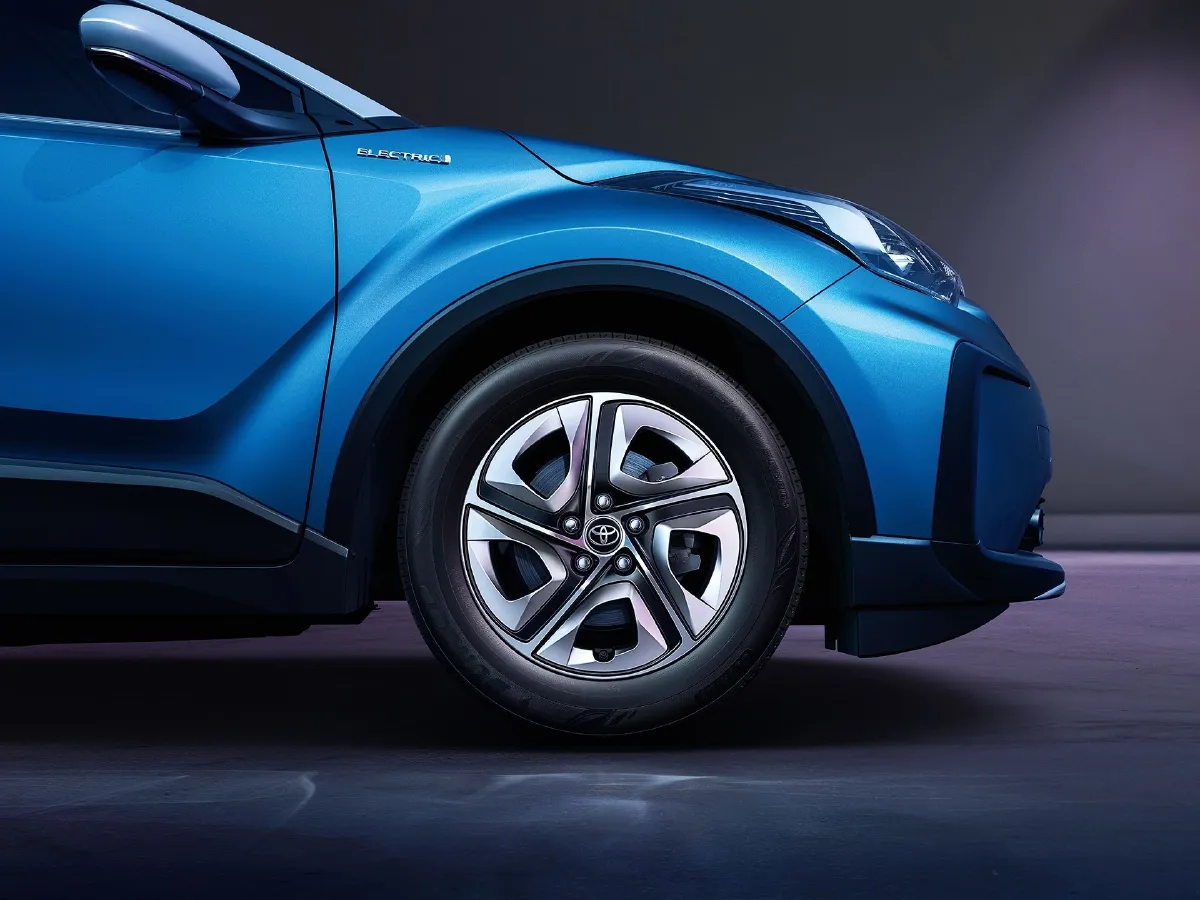 Toyota Izoa E,autocango,china used car exporter,china ev exporter,chinese used car exporter,chinese used ev exporter