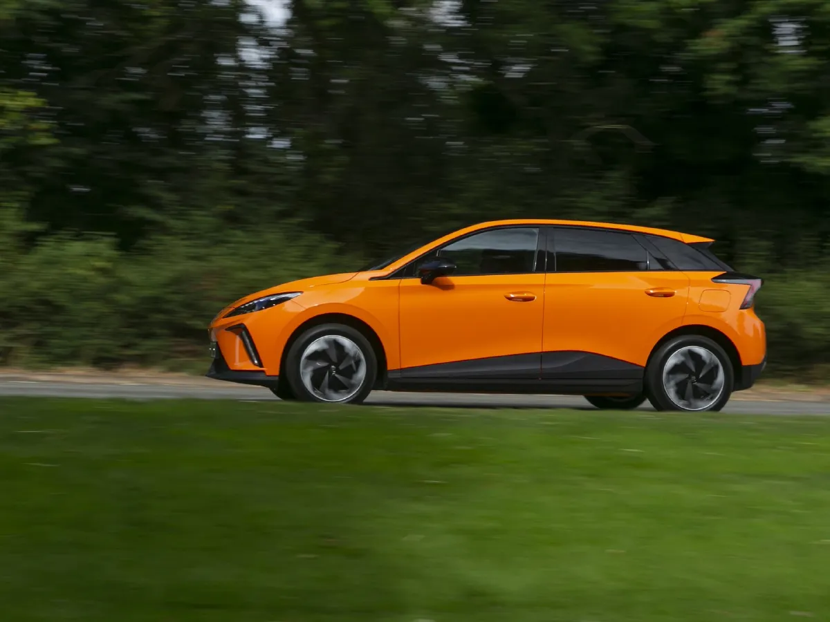 MG MG4,autocango,china used car exporter,china ev exporter,chinese used car exporter,chinese used ev exporter