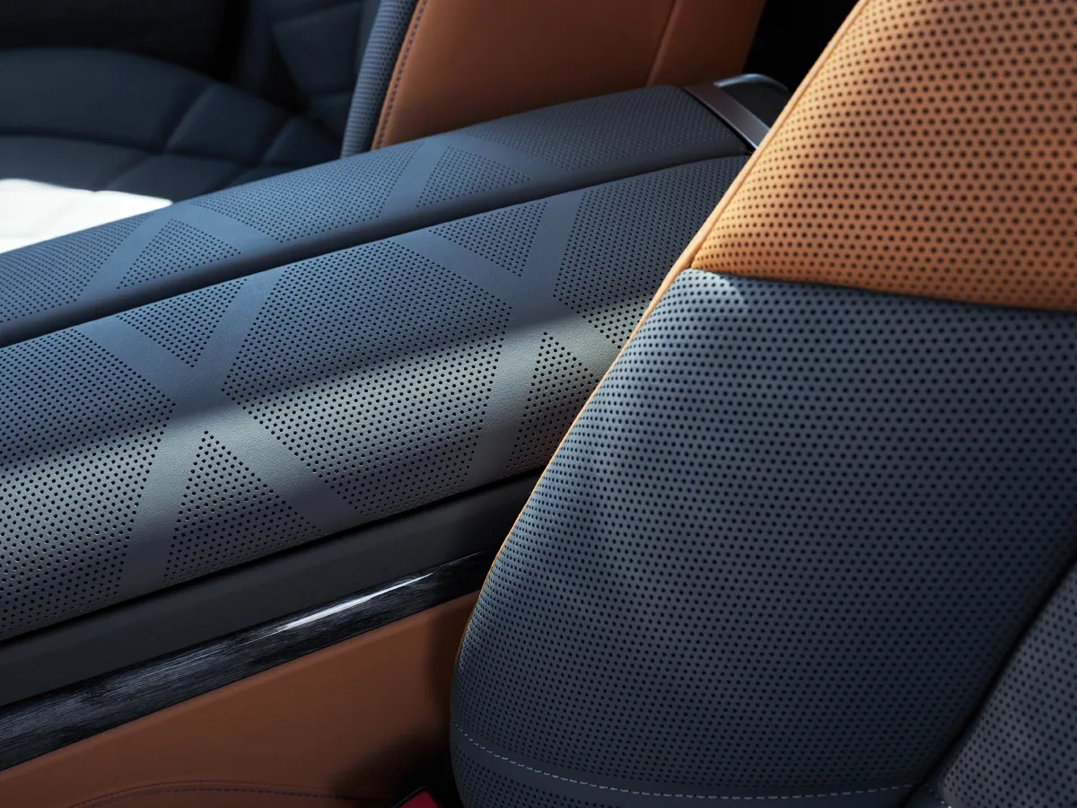 BMW i7,autocango,china used car exporter,china ev exporter,chinese used car exporter,chinese used ev exporter