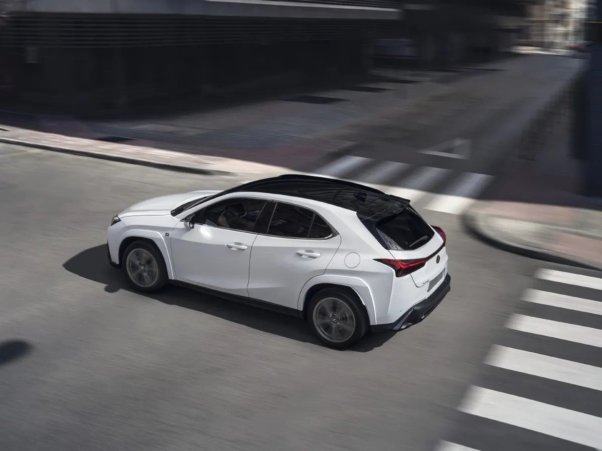 Lexus UX,autocango,china used car exporter,china ev exporter,chinese used car exporter,chinese used ev exporter