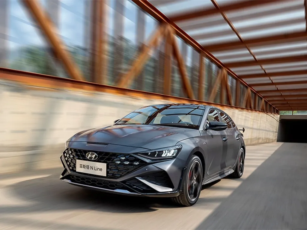 Hyundai La Festa,autocango,china used car exporter,china ev exporter,chinese used car exporter,chinese used ev exporter