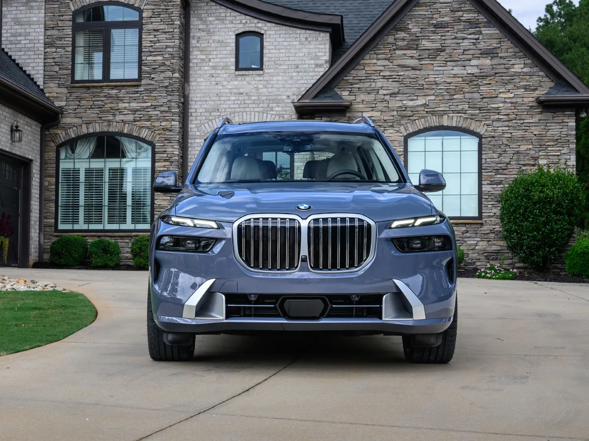 BMW X7,autocango,china used car exporter,china ev exporter,chinese used car exporter,chinese used ev exporter
