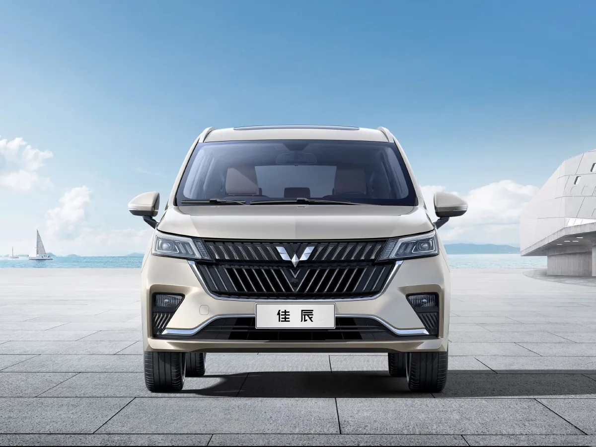 WuLing JiaChen,autocango,china used car exporter,china ev exporter,chinese used car exporter,chinese used ev exporter