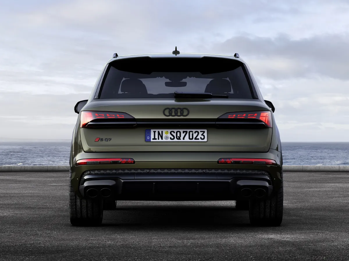 Audi SQ7,autocango,china used car exporter,china ev exporter,chinese used car exporter,chinese used ev exporter