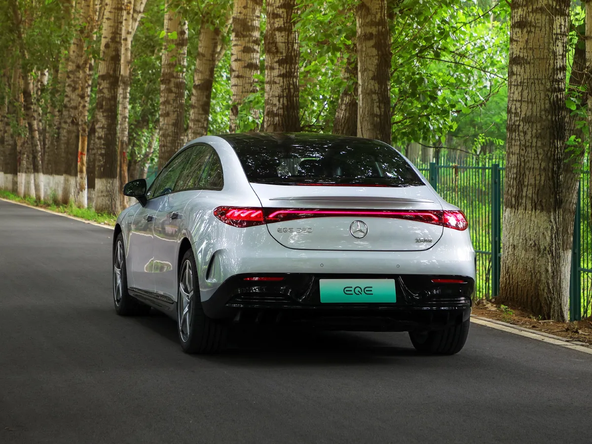 Mercedes-Benz EQE Class,autocango,china used car exporter,china ev exporter,chinese used car exporter,chinese used ev exporter