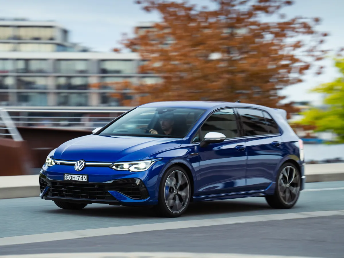 2011 Volkswagen Golf 2.0T 256HP L4 6DCT,autocango,china used car exporter,china ev exporter,chinese used car exporter,chinese used ev exporter