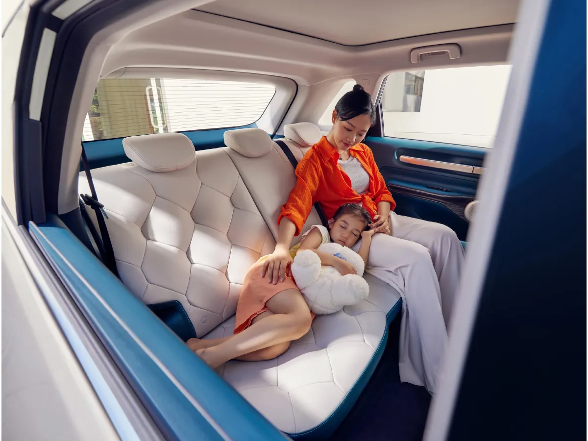 BaoJun Cloud,autocango,china used car exporter,china ev exporter,chinese used car exporter,chinese used ev exporter