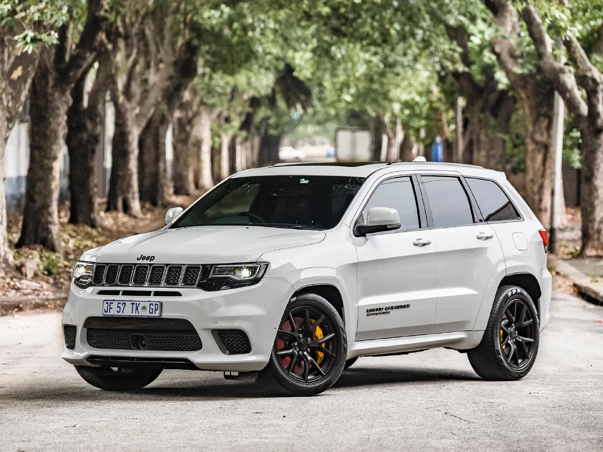 Jeep Grand Cherokee,autocango,china used car exporter,china ev exporter,chinese used car exporter,chinese used ev exporter