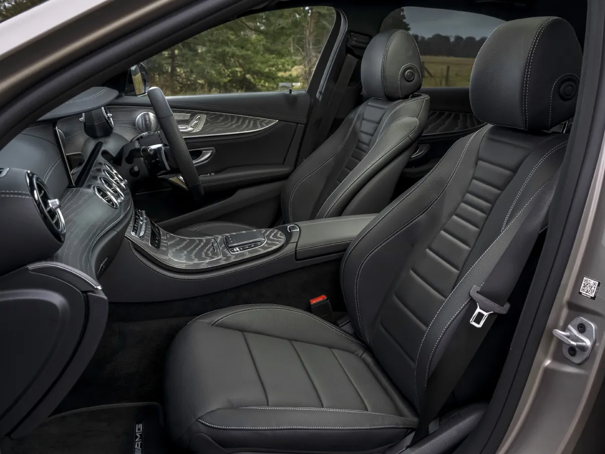 Mercedes-Benz E Class,autocango,china used car exporter,china ev exporter,chinese used car exporter,chinese used ev exporter