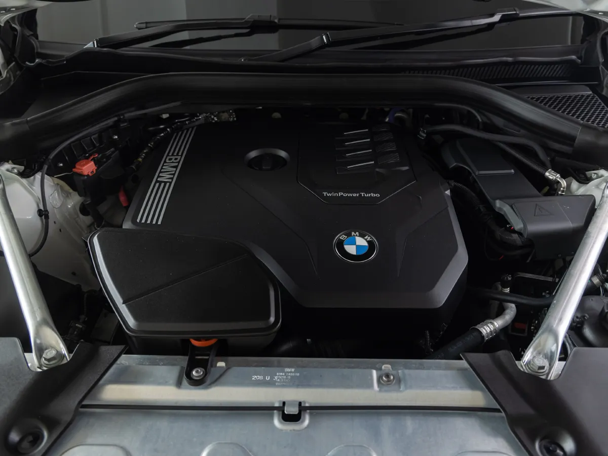 BMW X3,autocango,china used car exporter,china ev exporter,chinese used car exporter,chinese used ev exporter