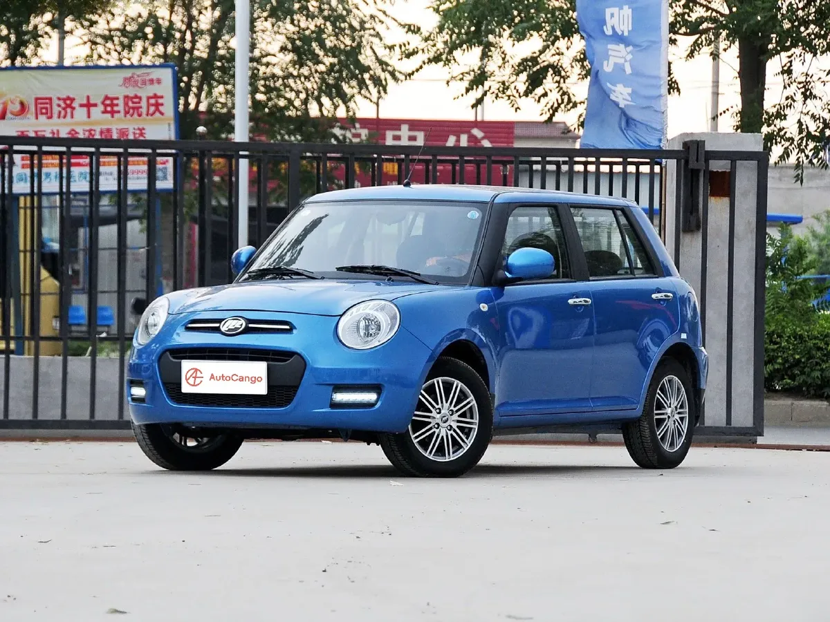 2014 LiFan 330 1.3L 91HP L4 CVT,autocango,china used car exporter,china ev exporter,chinese used car exporter,chinese used ev exporter