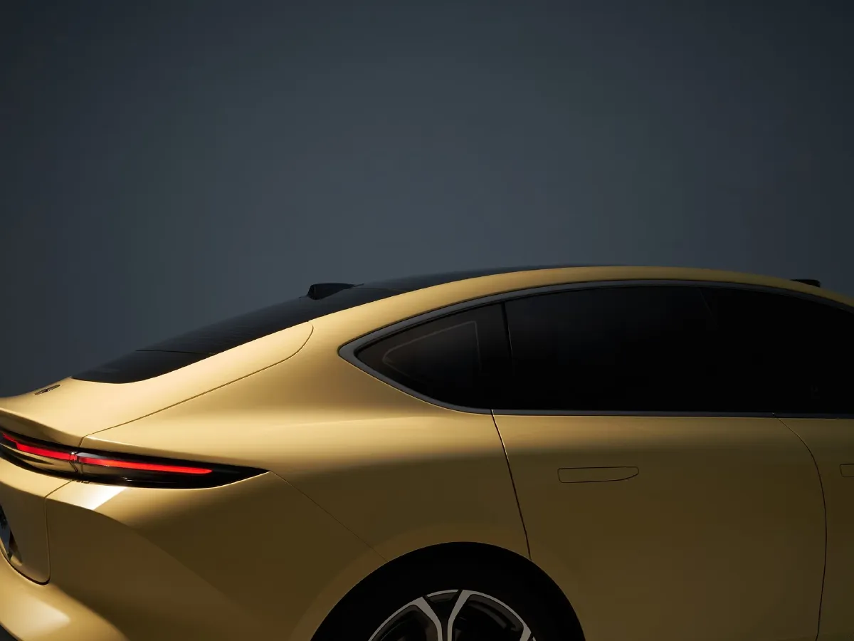 NIO ET5,autocango,china used car exporter,china ev exporter,chinese used car exporter,chinese used ev exporter