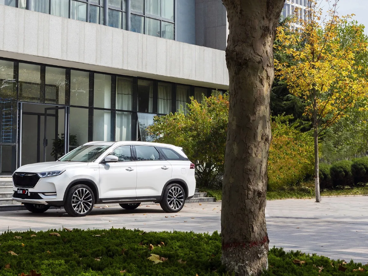 2021 ChangAn Oshan X7 1.5T 178HP L4 6MT,autocango,china used car exporter,china ev exporter,chinese used car exporter,chinese used ev exporter