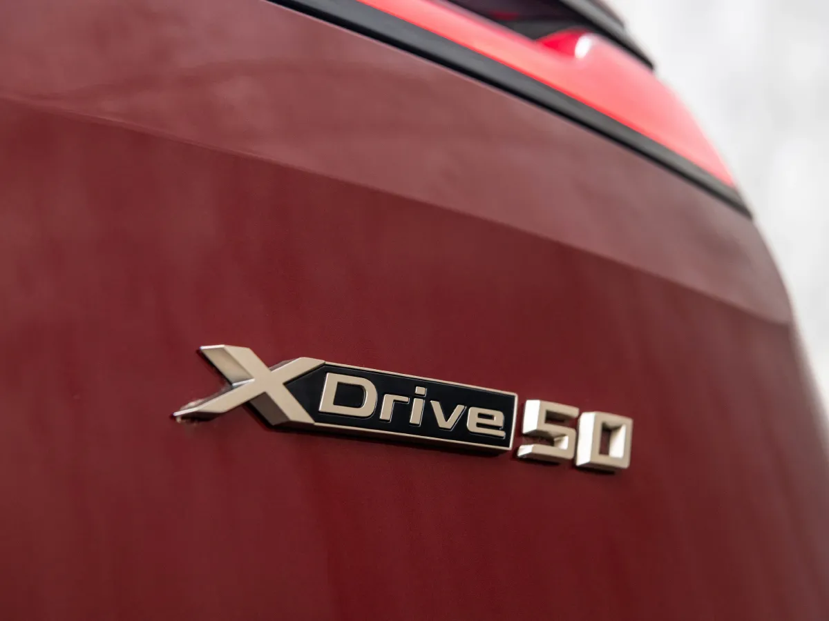 BMW iX,autocango,china used car exporter,china ev exporter,chinese used car exporter,chinese used ev exporter