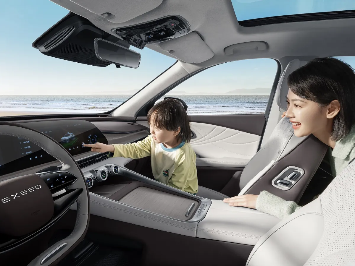 Exceed RX C-DM,autocango,china used car exporter,china ev exporter,chinese used car exporter,chinese used ev exporter Exceed RX C-DM,autocango,china used car exporter,china ev exporter,chinese used car exporter,chinese used ev exporter