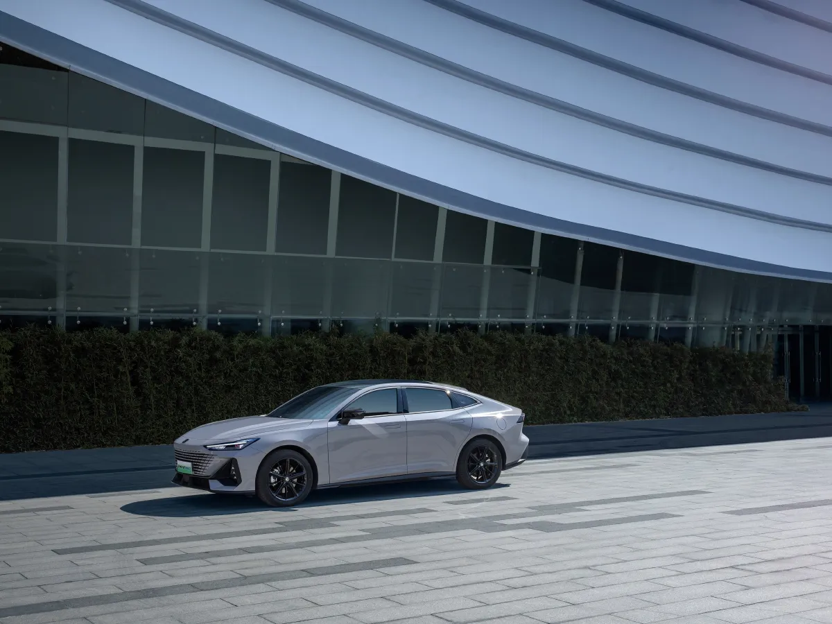 ChangAn UNI-V iDD,autocango,china used car exporter,china ev exporter,chinese used car exporter,chinese used ev exporter ChangAn UNI-V iDD,autocango,china used car exporter,china ev exporter,chinese used car exporter,chinese used ev exporter