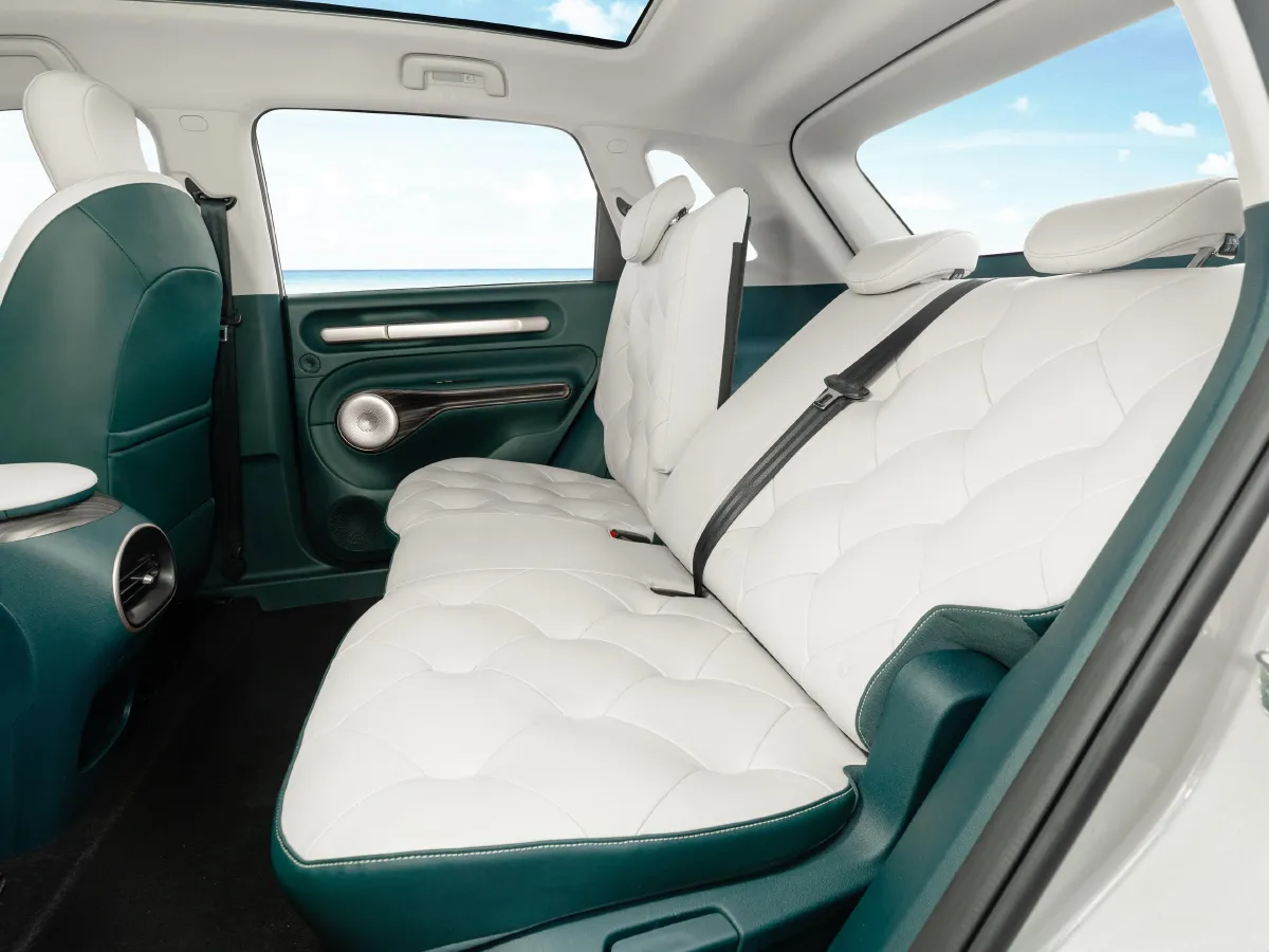 BaoJun Cloud,autocango,china used car exporter,china ev exporter,chinese used car exporter,chinese used ev exporter