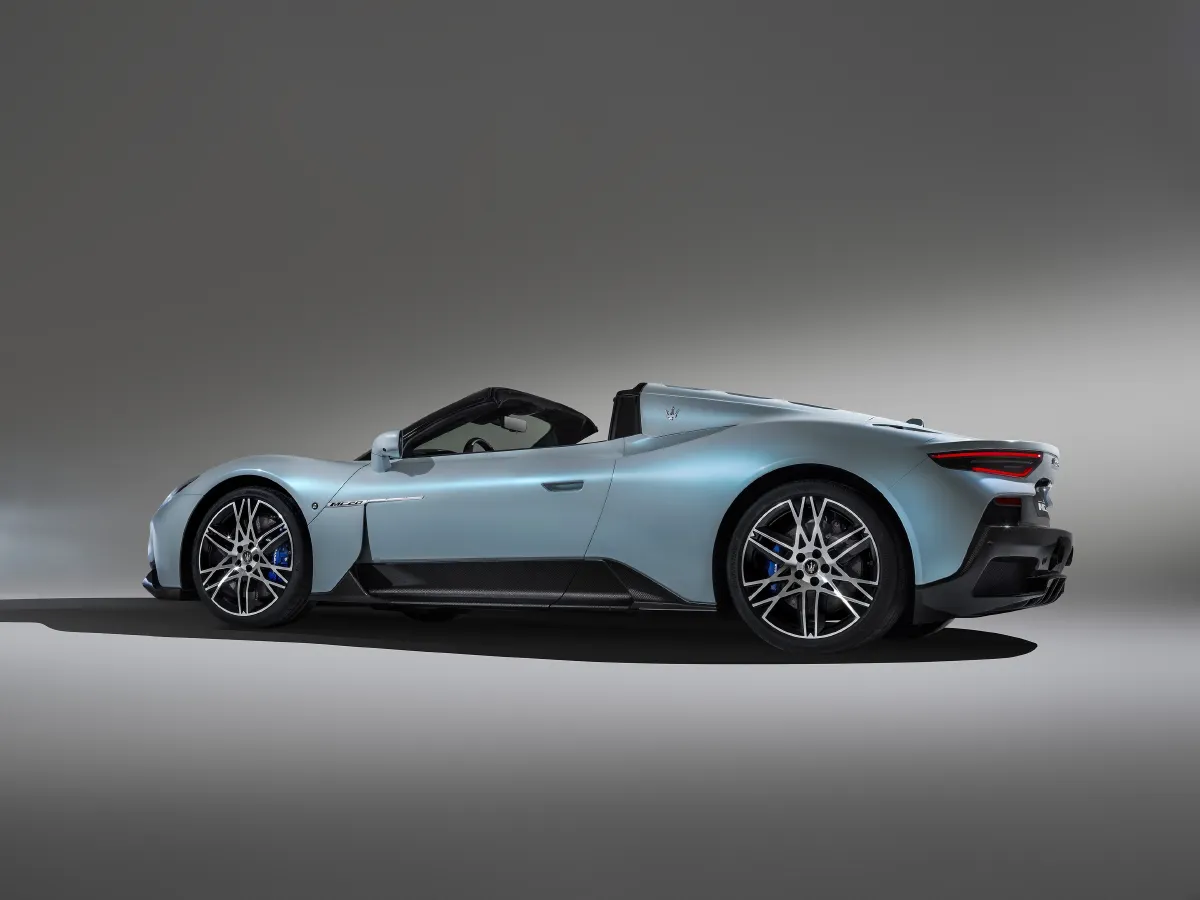 Maserati MC20,autocango,china used car exporter,china ev exporter,chinese used car exporter,chinese used ev exporter