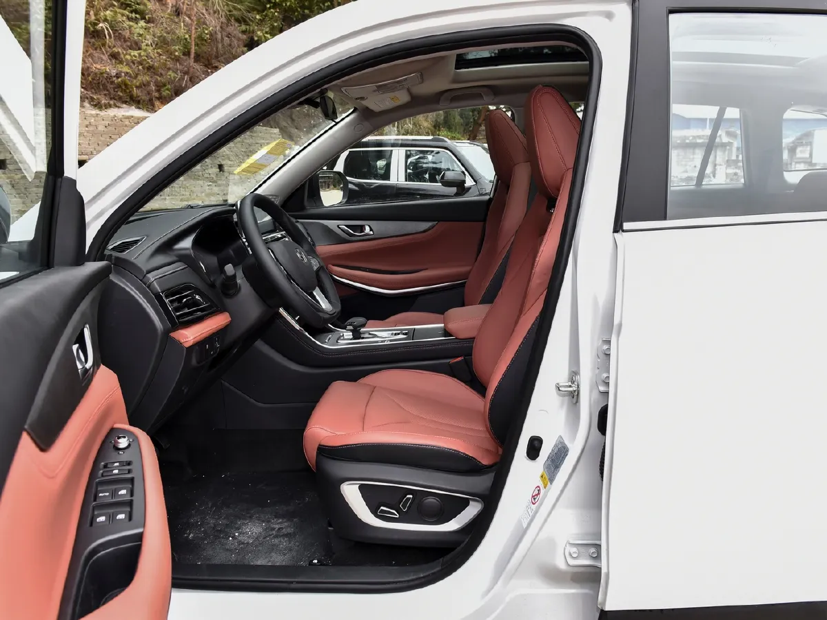 ChangAn CS75,autocango,china used car exporter,china ev exporter,chinese used car exporter,chinese used ev exporter