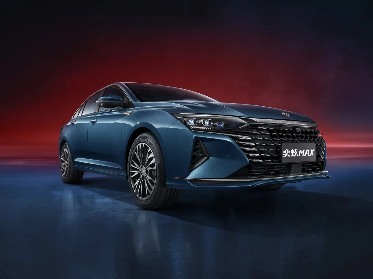 DongFeng Aeolus YiXuan MAX,autocango,china used car exporter,china ev exporter,chinese used car exporter,chinese used ev exporter