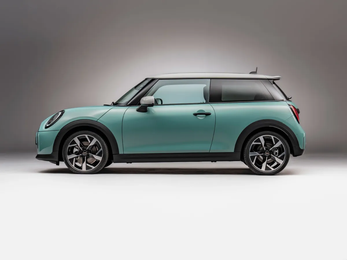 MINI MINI,autocango,china used car exporter,china ev exporter,chinese used car exporter,chinese used ev exporter