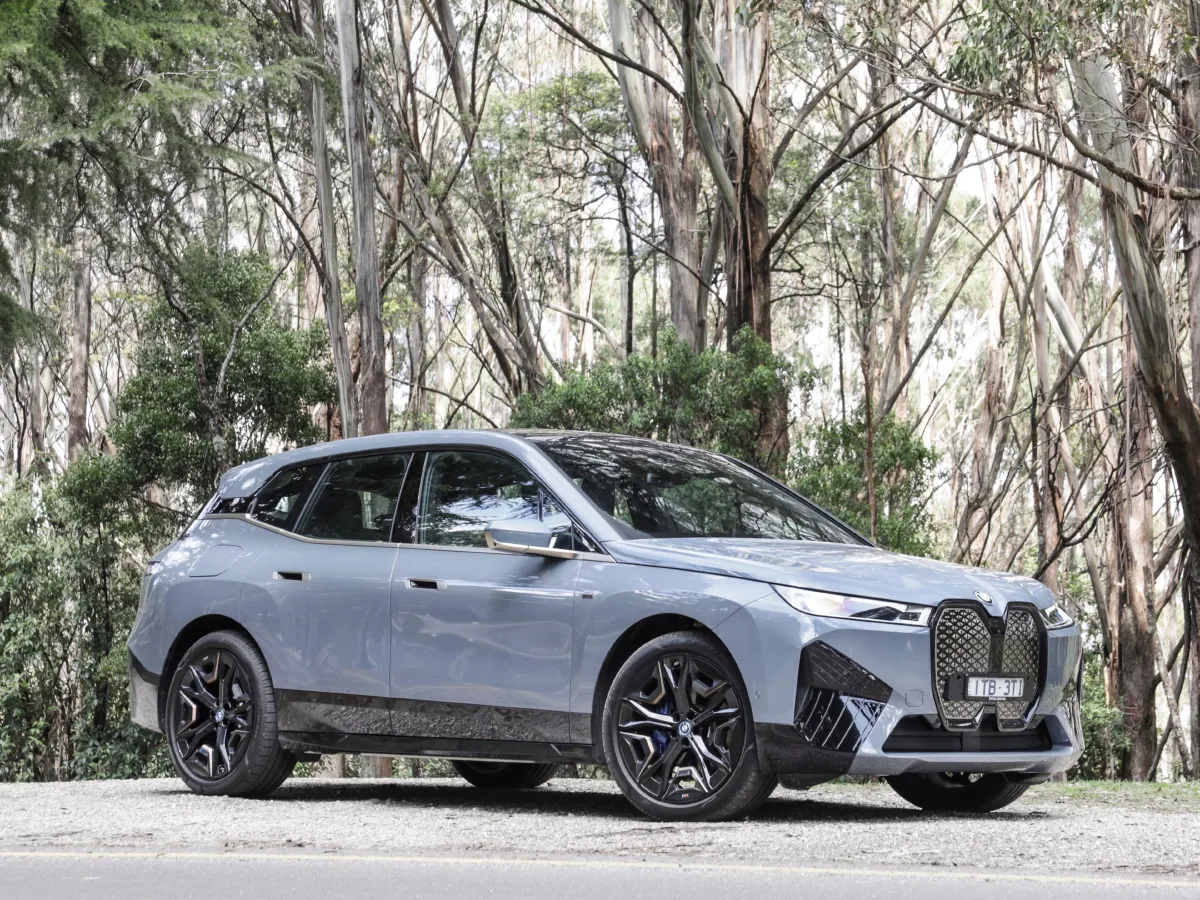 BMW iX,autocango,china used car exporter,china ev exporter,chinese used car exporter,chinese used ev exporter