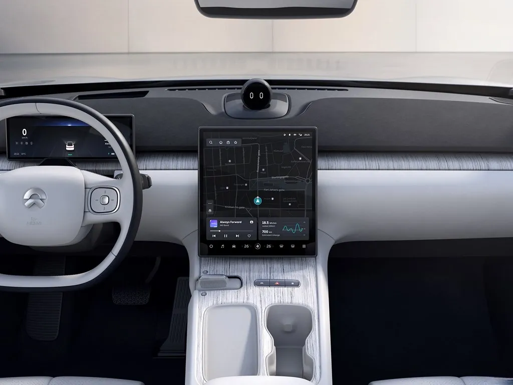 NIO ET7,autocango,china used car exporter,china ev exporter,chinese used car exporter,chinese used ev exporter