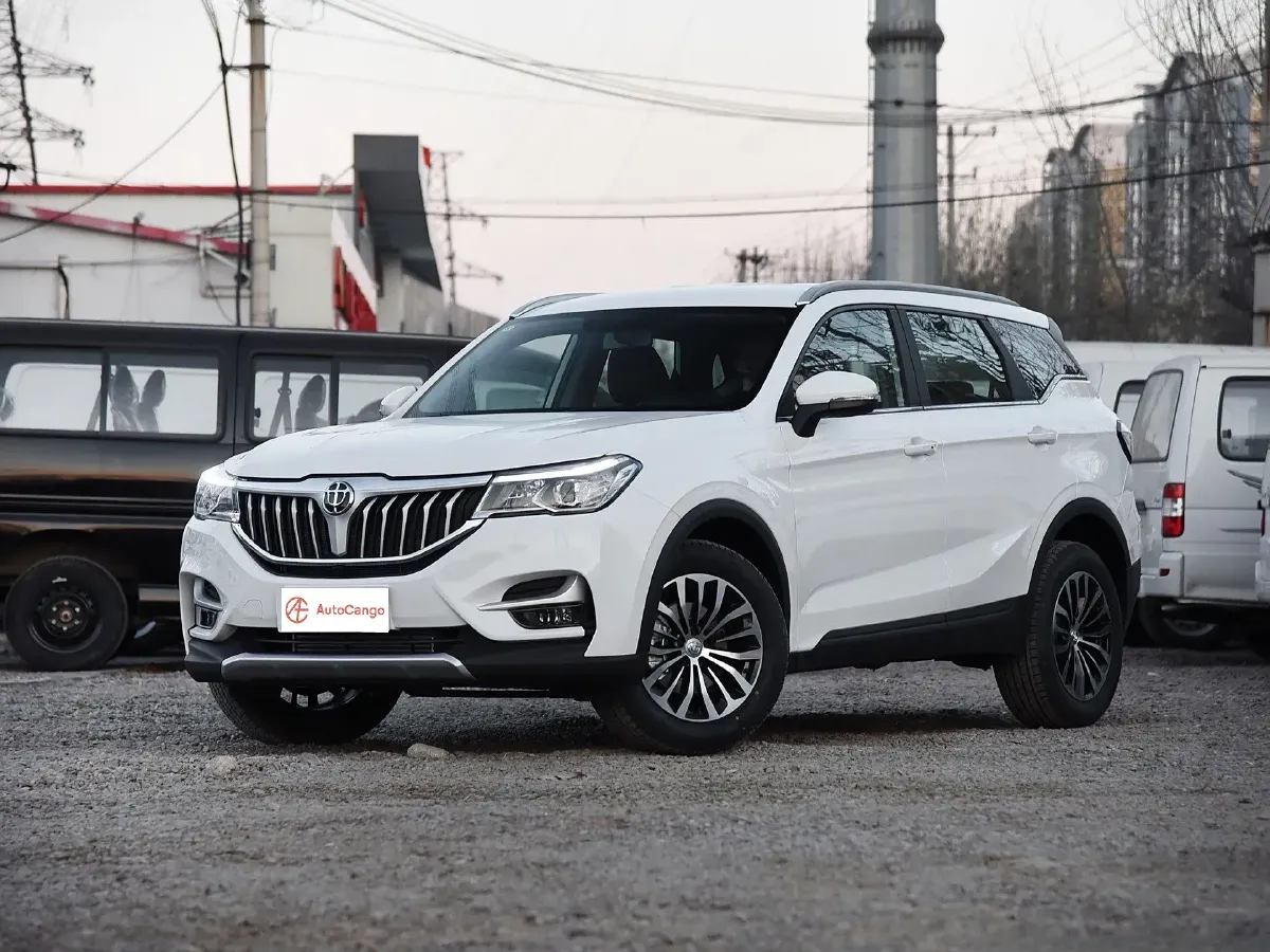 Brilliance Auto V6,autocango,china used car exporter,china ev exporter,chinese used car exporter,chinese used ev exporter