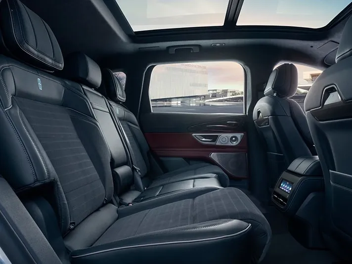 Lincoln Nautilus,autocango,china used car exporter,china ev exporter,chinese used car exporter,chinese used ev exporter