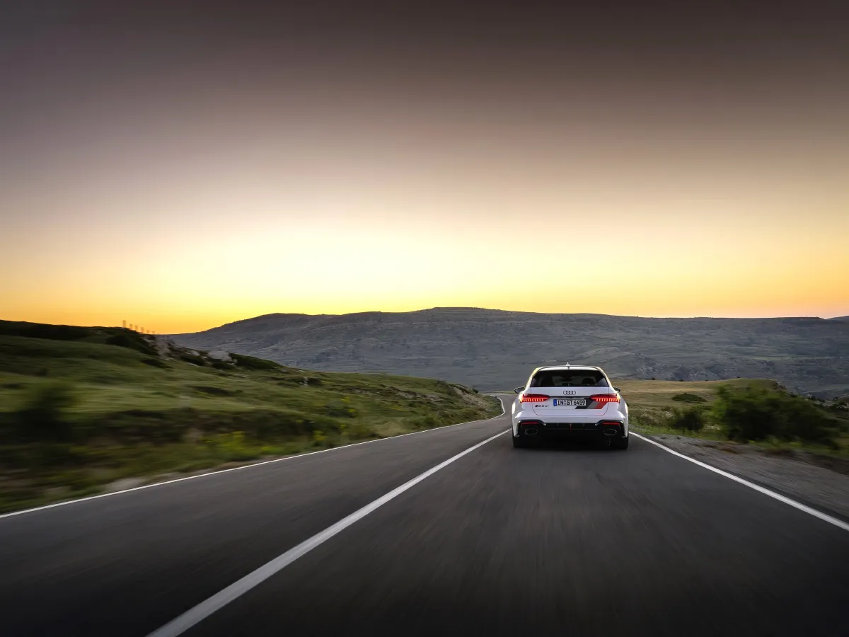 Audi RS 6,autocango,china used car exporter,china ev exporter,chinese used car exporter,chinese used ev exporter