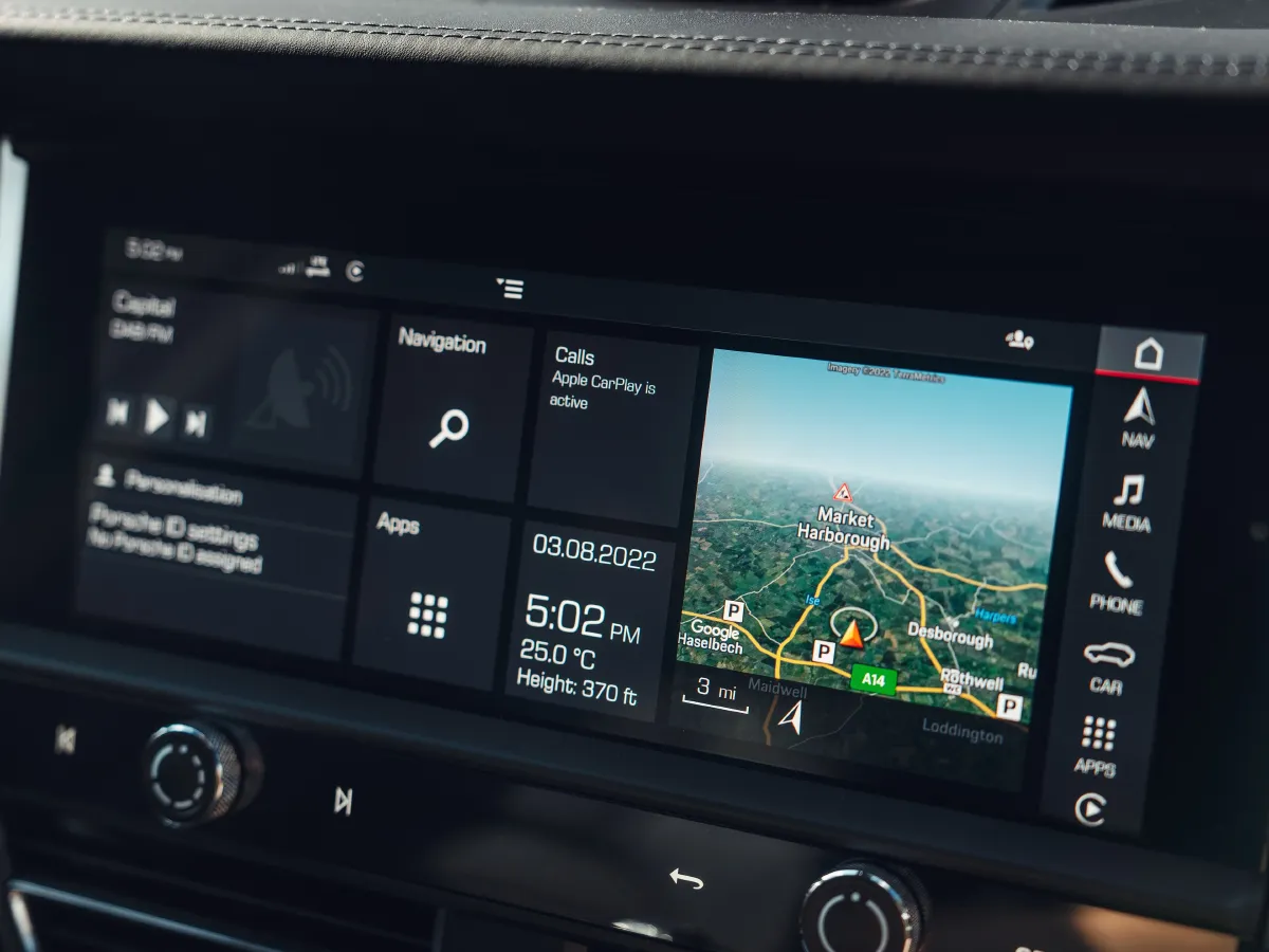 Porsche Macan,autocango,china used car exporter,china ev exporter,chinese used car exporter,chinese used ev exporter