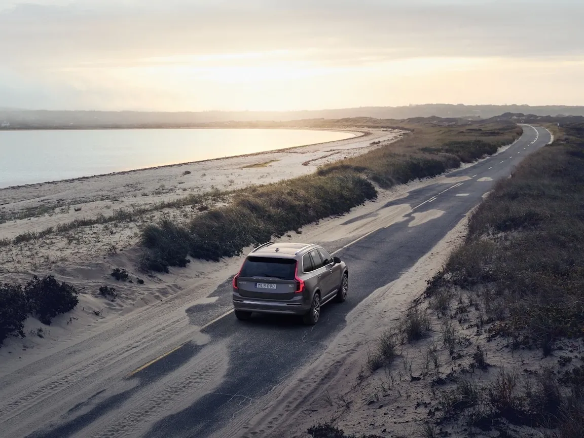 Volvo XC90,autocango,china used car exporter,china ev exporter,chinese used car exporter,chinese used ev exporter