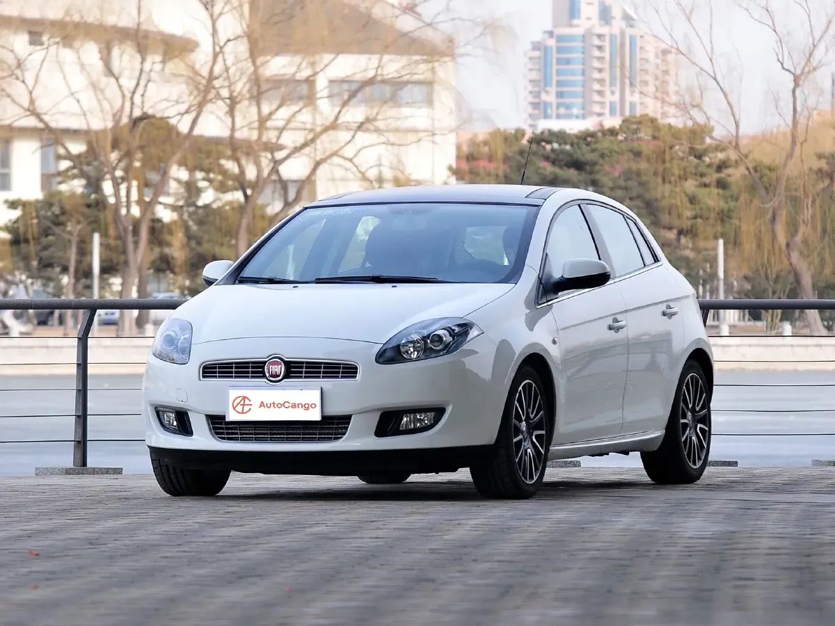 2011 Fiat Bravo 1.4T 120HP L4 6AMT,autocango,china used car exporter,china ev exporter,chinese used car exporter,chinese used ev exporter