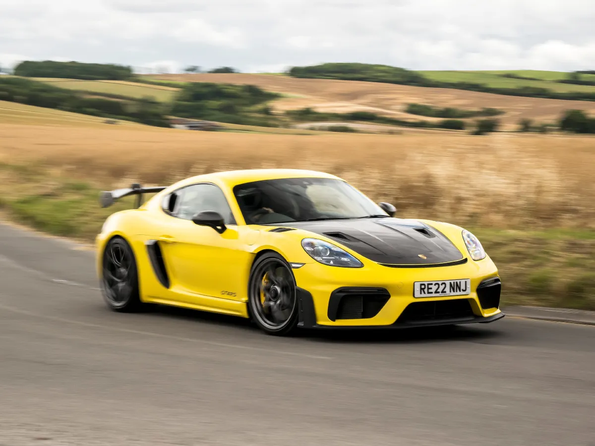 Porsche 718,autocango,china used car exporter,china ev exporter,chinese used car exporter,chinese used ev exporter