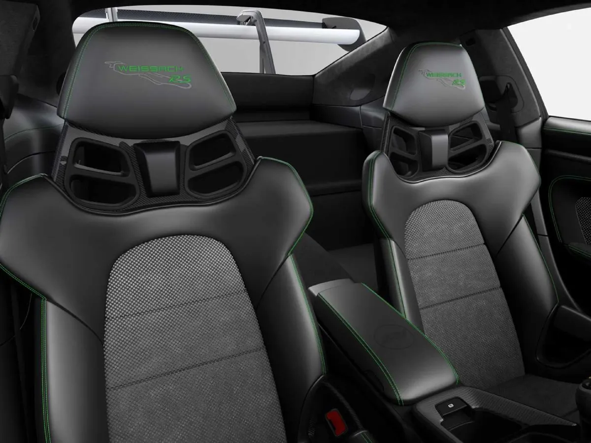 Porsche 911,autocango,china used car exporter,china ev exporter,chinese used car exporter,chinese used ev exporter