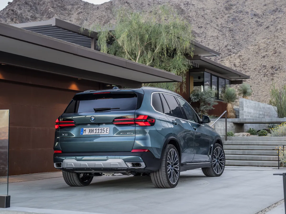 BMW X5,autocango,china used car exporter,china ev exporter,chinese used car exporter,chinese used ev exporter