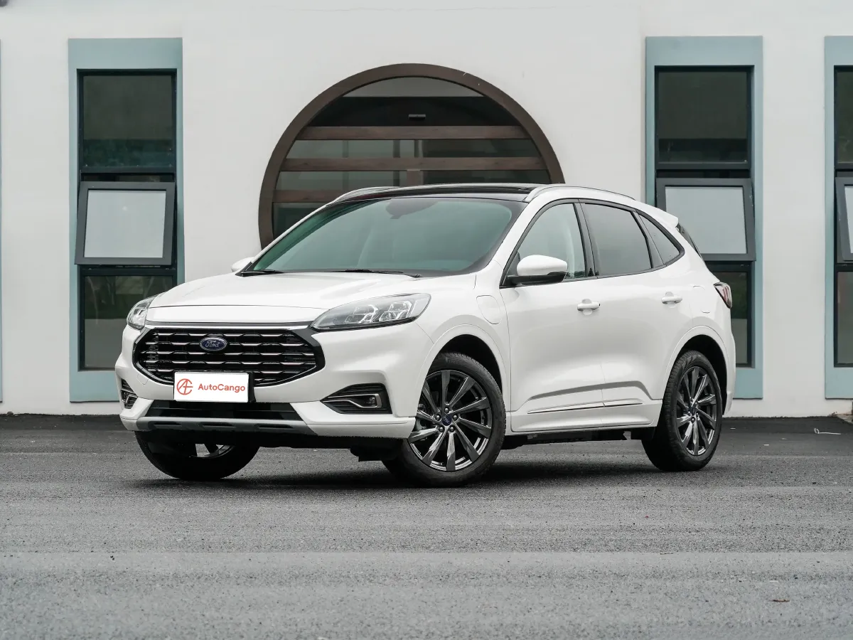 Ford Escape,autocango,china used car exporter,china ev exporter,chinese used car exporter,chinese used ev exporter
