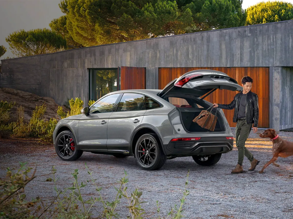 Audi Q5L Sportback,autocango,china used car exporter,china ev exporter,chinese used car exporter,chinese used ev exporter