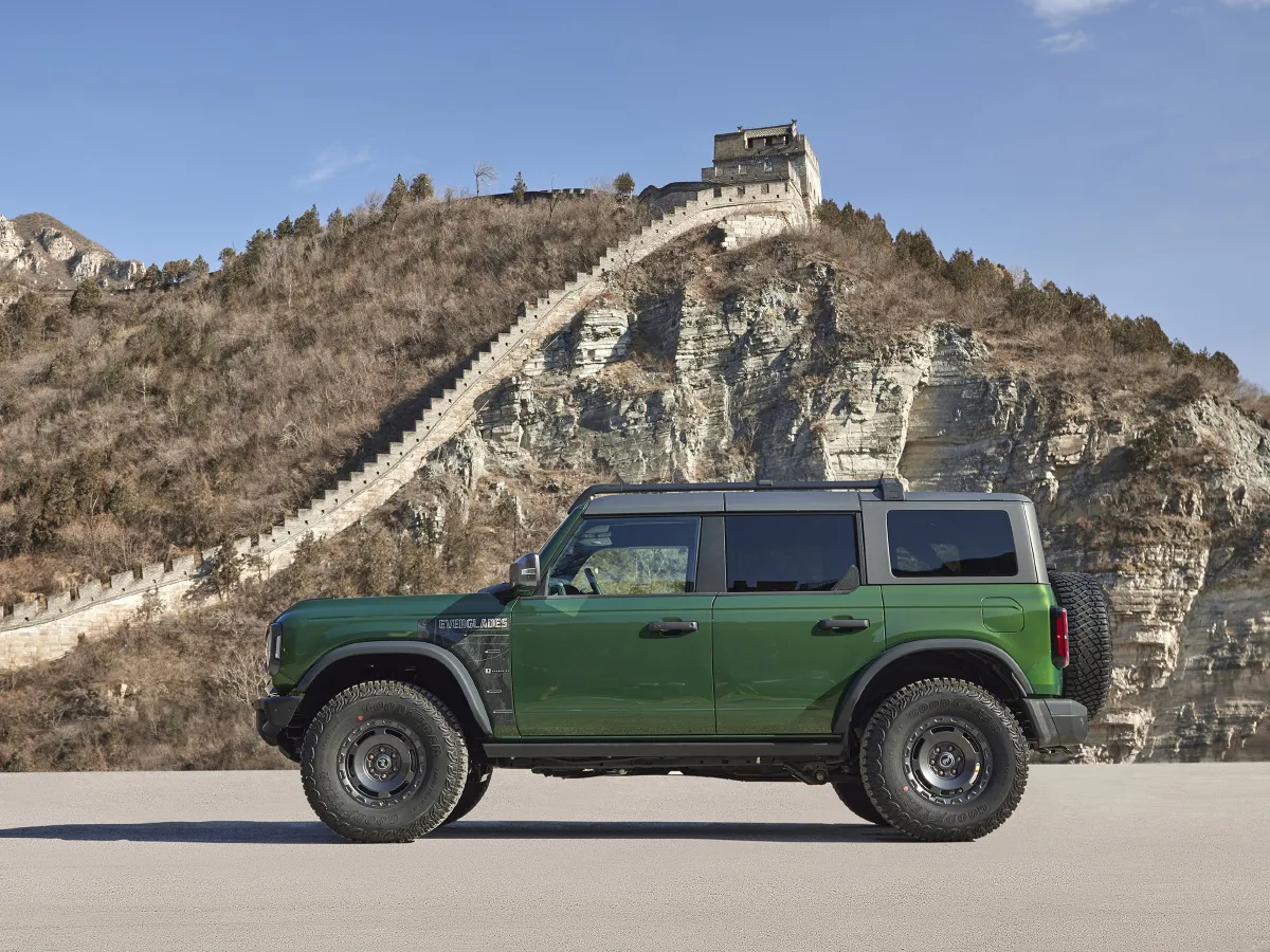 Ford Bronco,autocango,china used car exporter,china ev exporter,chinese used car exporter,chinese used ev exporter