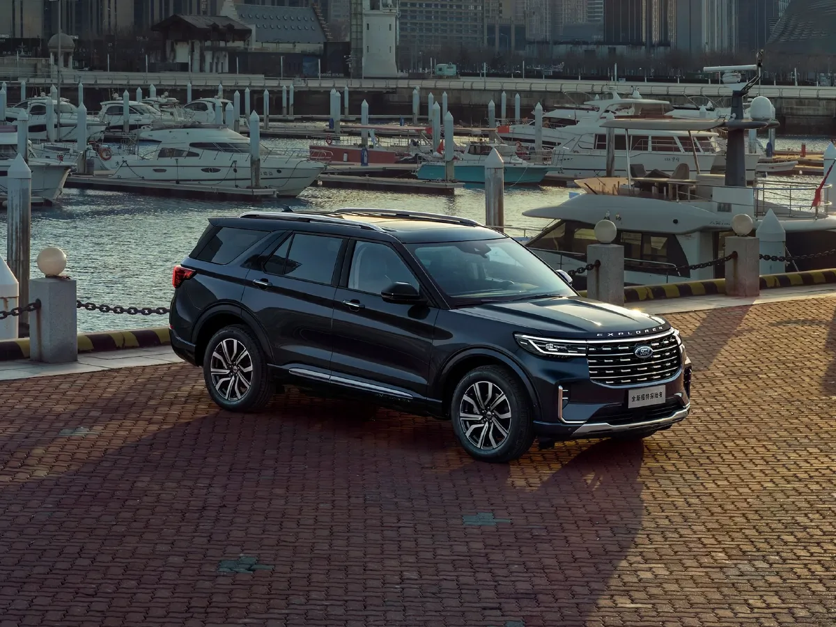 Ford Explorer,autocango,china used car exporter,china ev exporter,chinese used car exporter,chinese used ev exporter