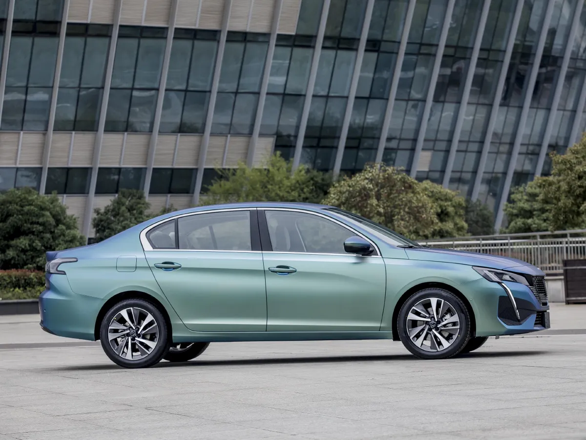 Peugeot 408,autocango,china used car exporter,china ev exporter,chinese used car exporter,chinese used ev exporter