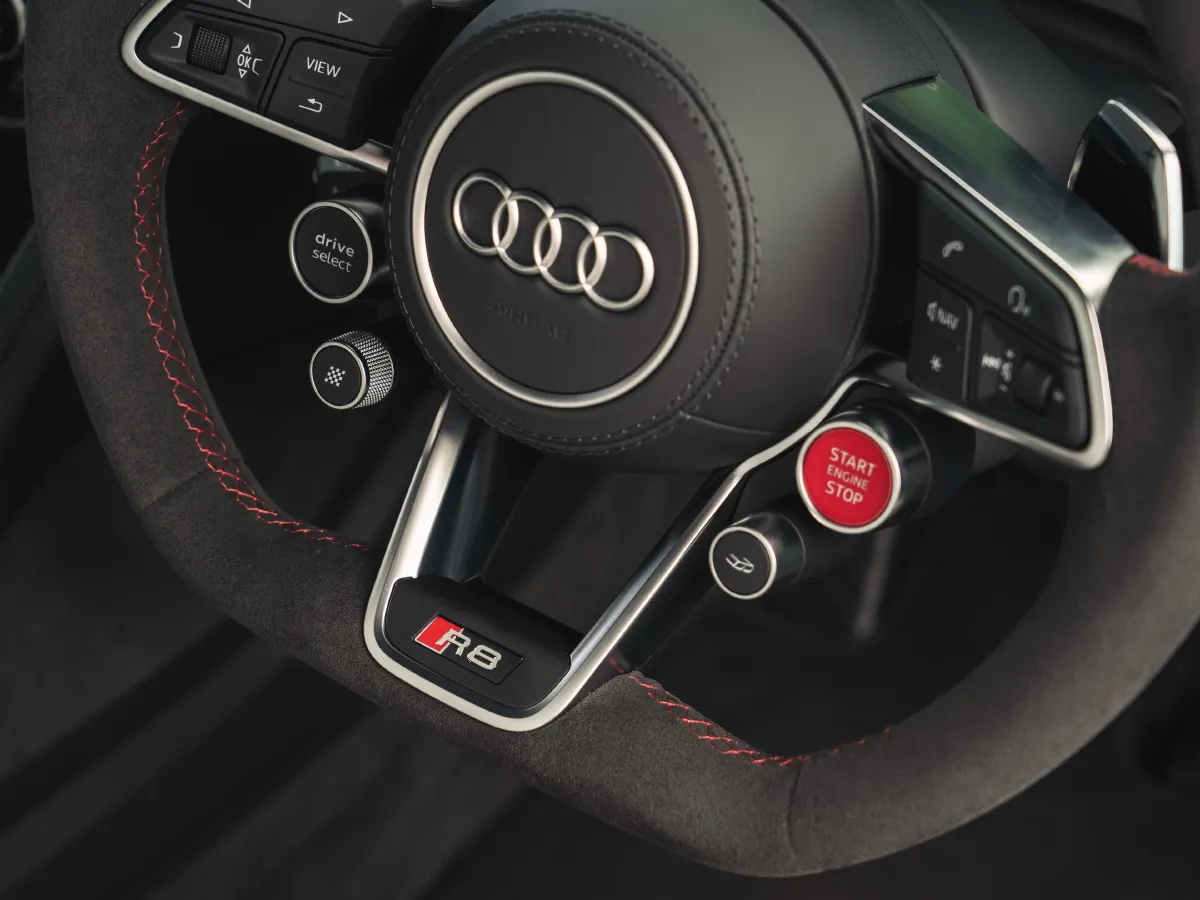 Audi R8,autocango,china used car exporter,china ev exporter,chinese used car exporter,chinese used ev exporter