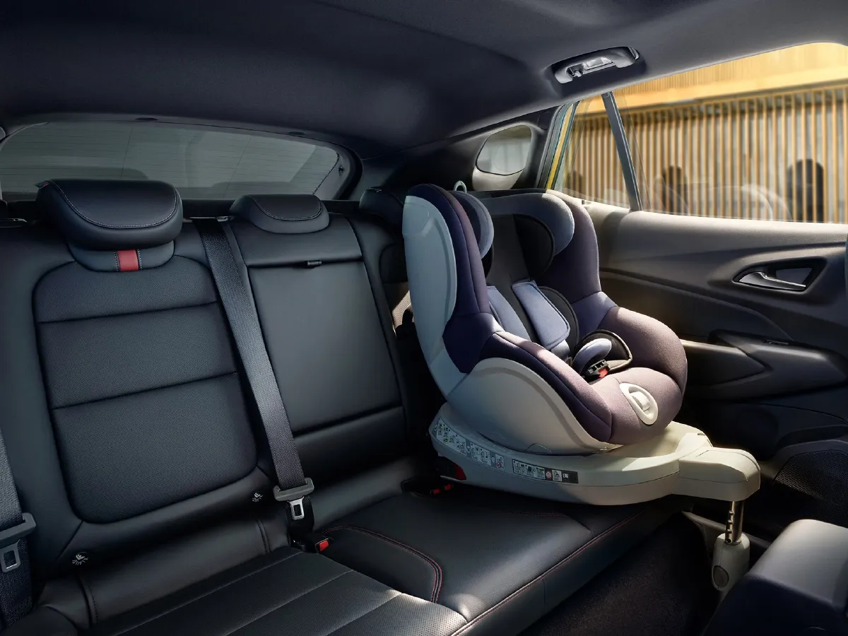 Chevrolet Seeker,autocango,china used car exporter,china ev exporter,chinese used car exporter,chinese used ev exporter