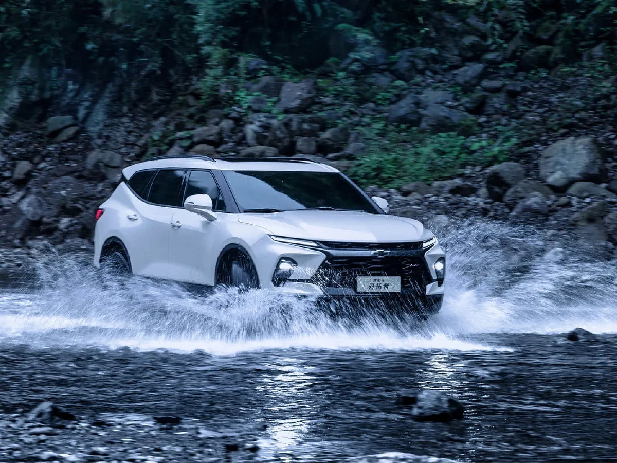 Chevrolet Blazer,autocango,china used car exporter,china ev exporter,chinese used car exporter,chinese used ev exporter